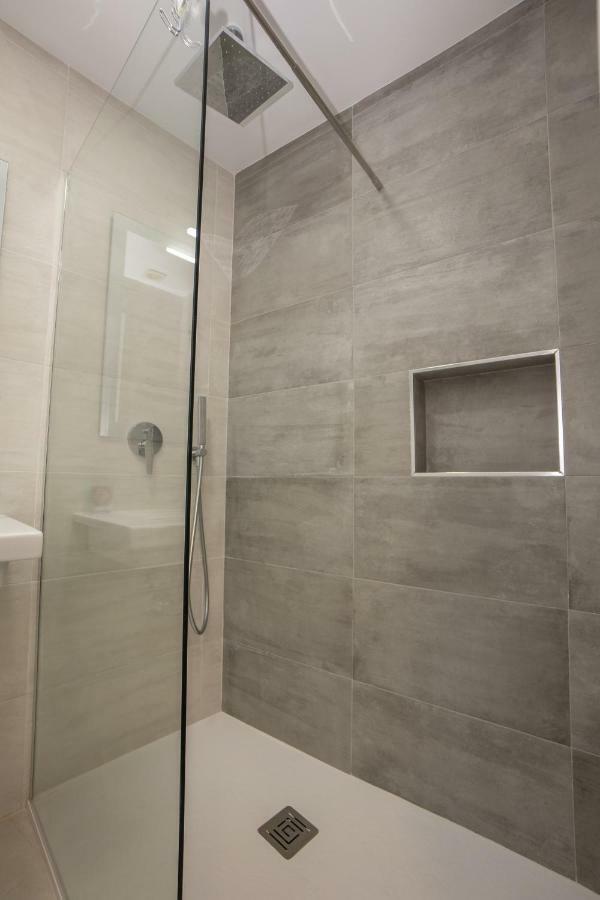 Apartamentos Mombasa 2 Planta نيرخا المظهر الخارجي الصورة